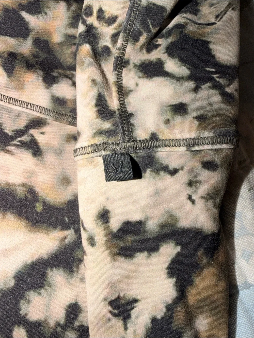 lululemon athletica Tie-Dye Cropped Tank Top - Black & Beige